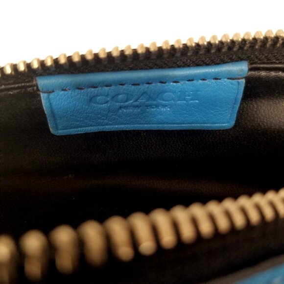 Coach X Peanuts Snoopy Leather Pencil Case 64417 Blue Black Silver Cosmetic Case - Picture 7 of 14